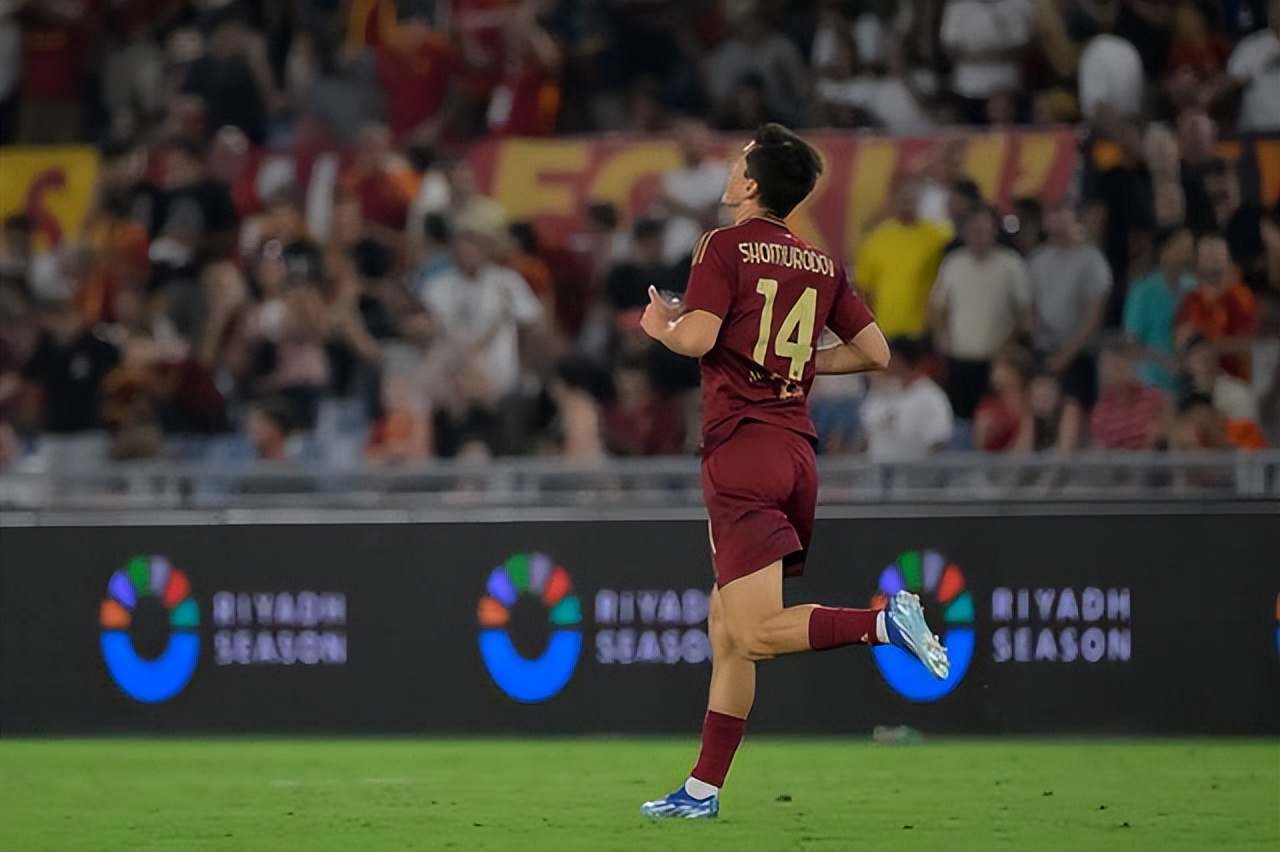 关于热门赛事即将打响：国际足坛对决强者胜的信息