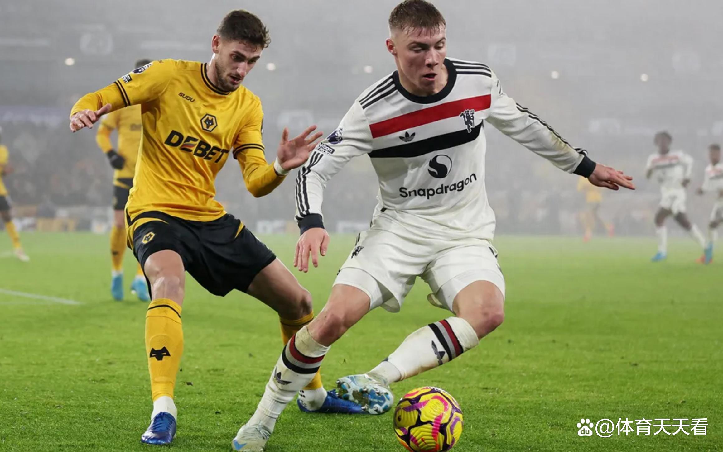 包含英超联赛传来重磅消息，曼联队卫冕冠军之路任重道远的词条