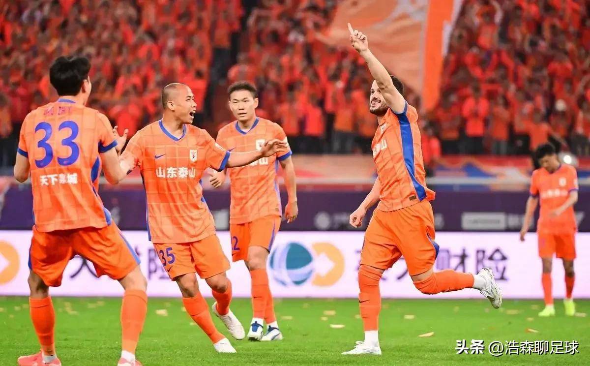 爱游戏官网-山东队在激烈对决中脱颖而出，大胜对手！