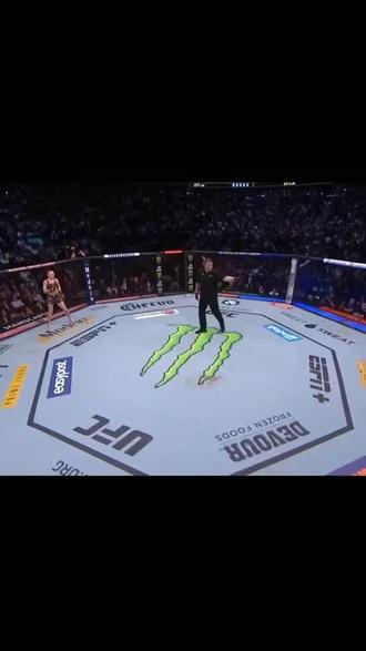 裁判多次误判导致结果产生分歧竞技公平受争议