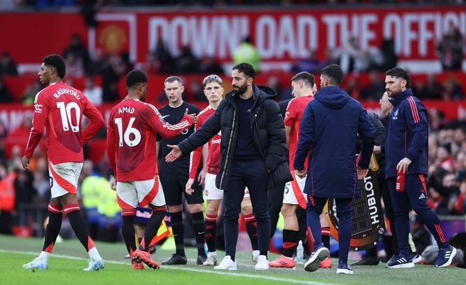 爱游戏-曼联客场逆袭，继续保持不败