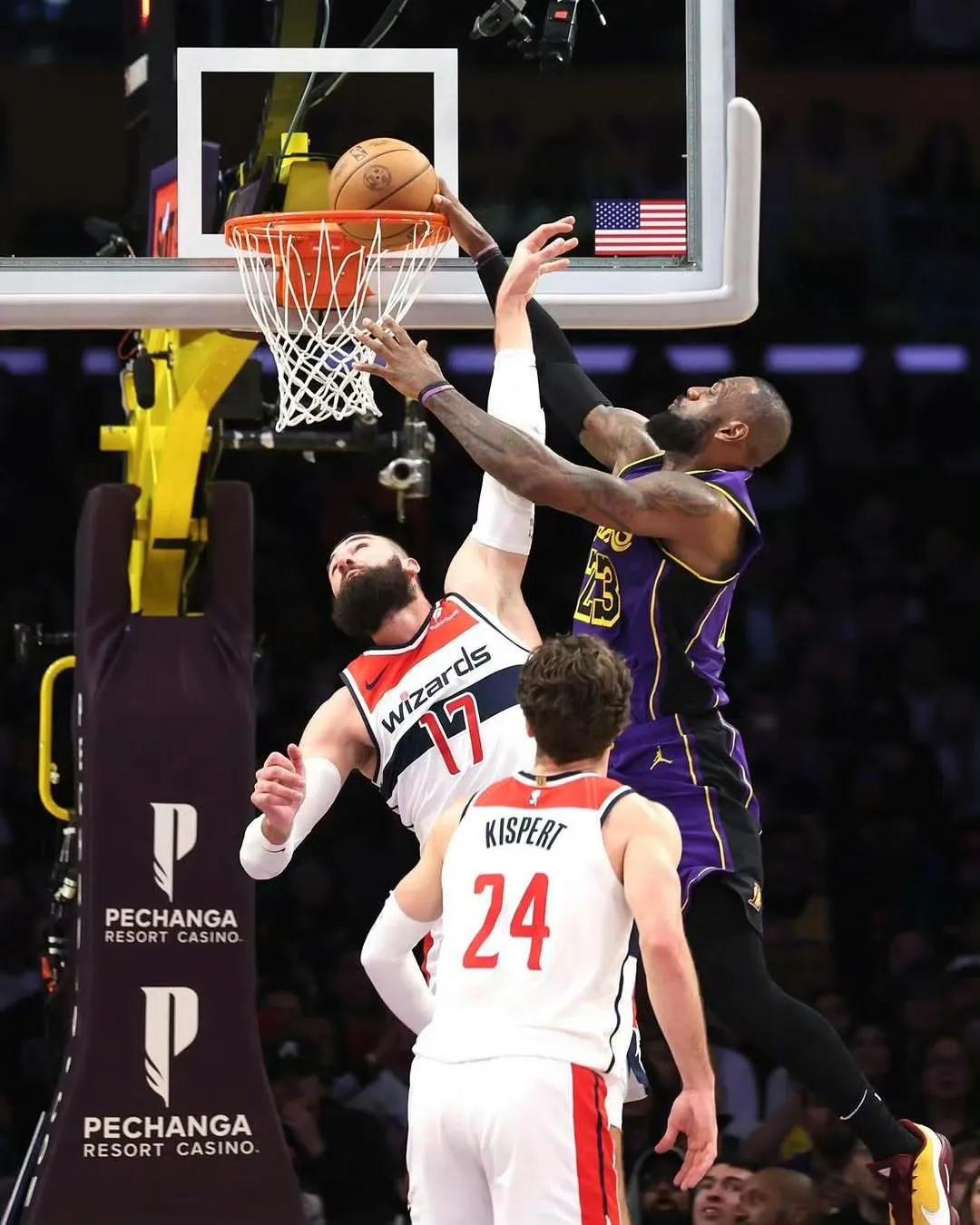 爱游戏中国官网-詹姆斯指挥詹姆斯less复仇成功，雄鹿全力抵抗的简单介绍