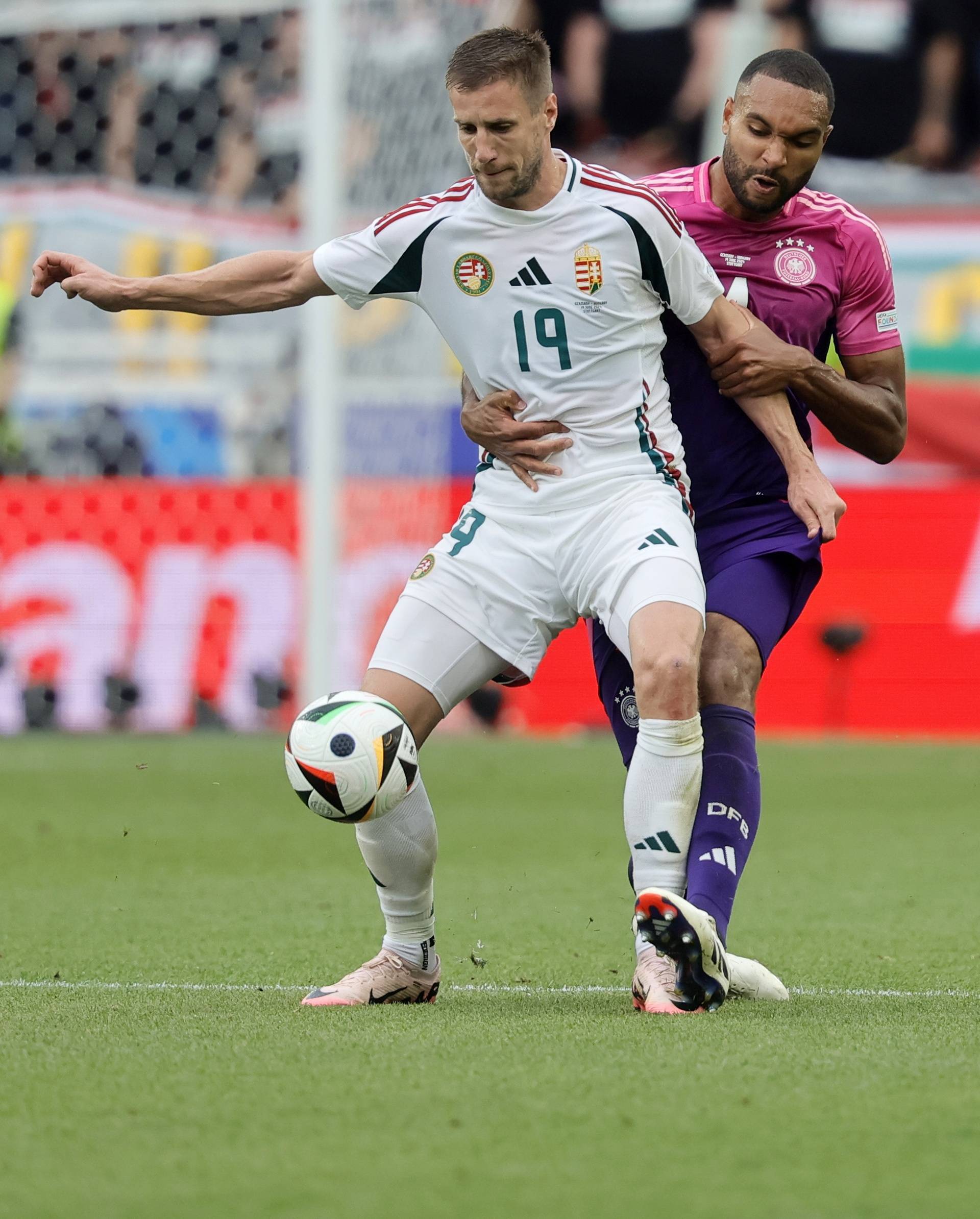 关于匈牙利球队击败挑战，欧洲杯晋级前景看涨的信息