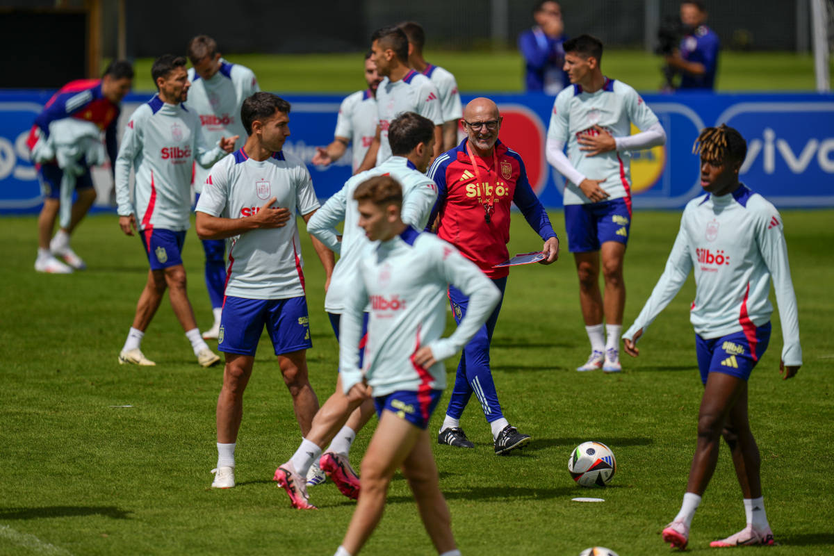 关于克罗地亚不敌西班牙，止步十六强的信息