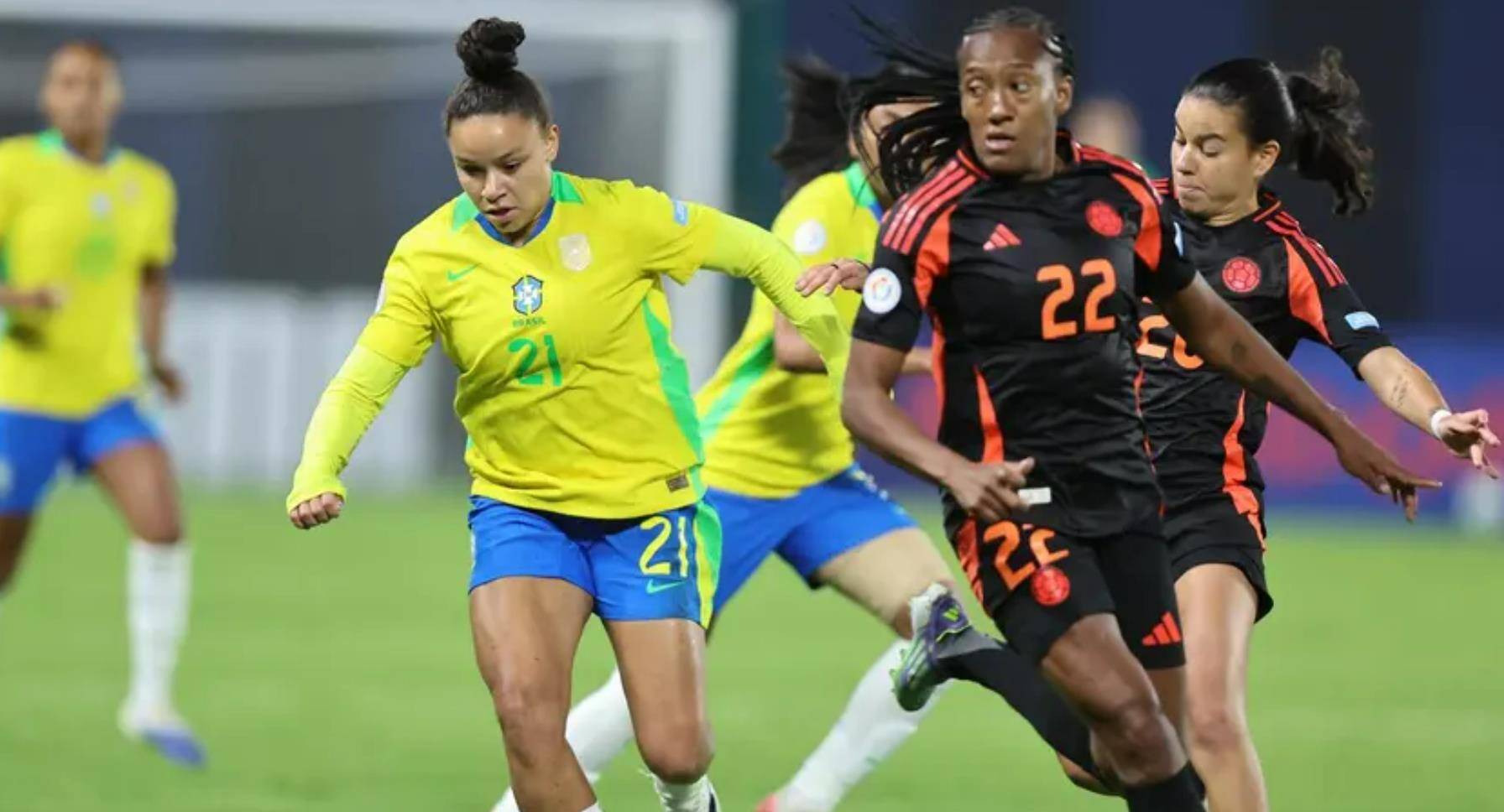 运动赛事亮点：女子足球场上的精彩挑战！的简单介绍