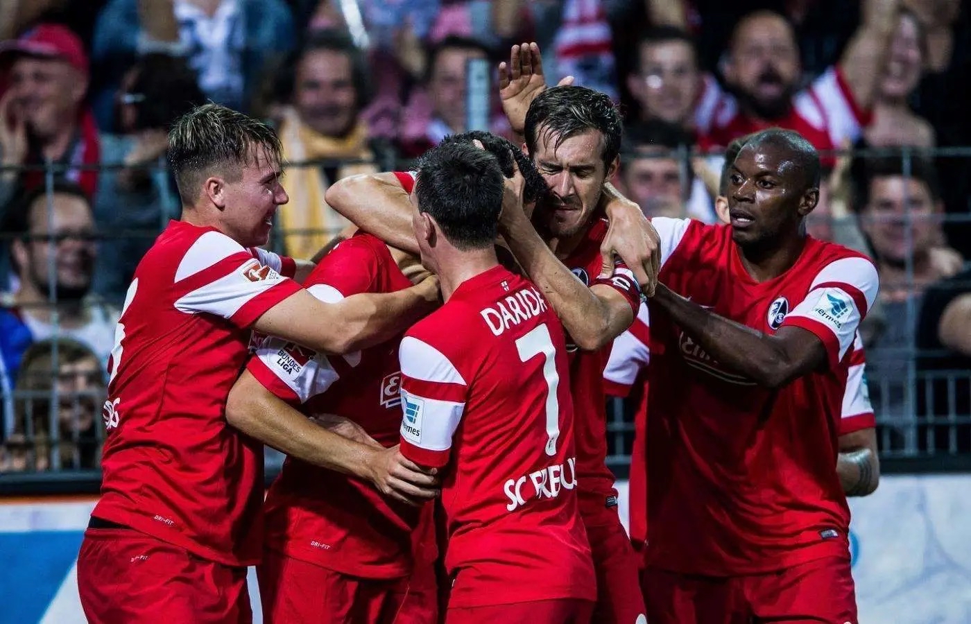 爱游戏登录入口-拜仁慕尼黑主教练特地赴场，激励球队取胜的简单介绍