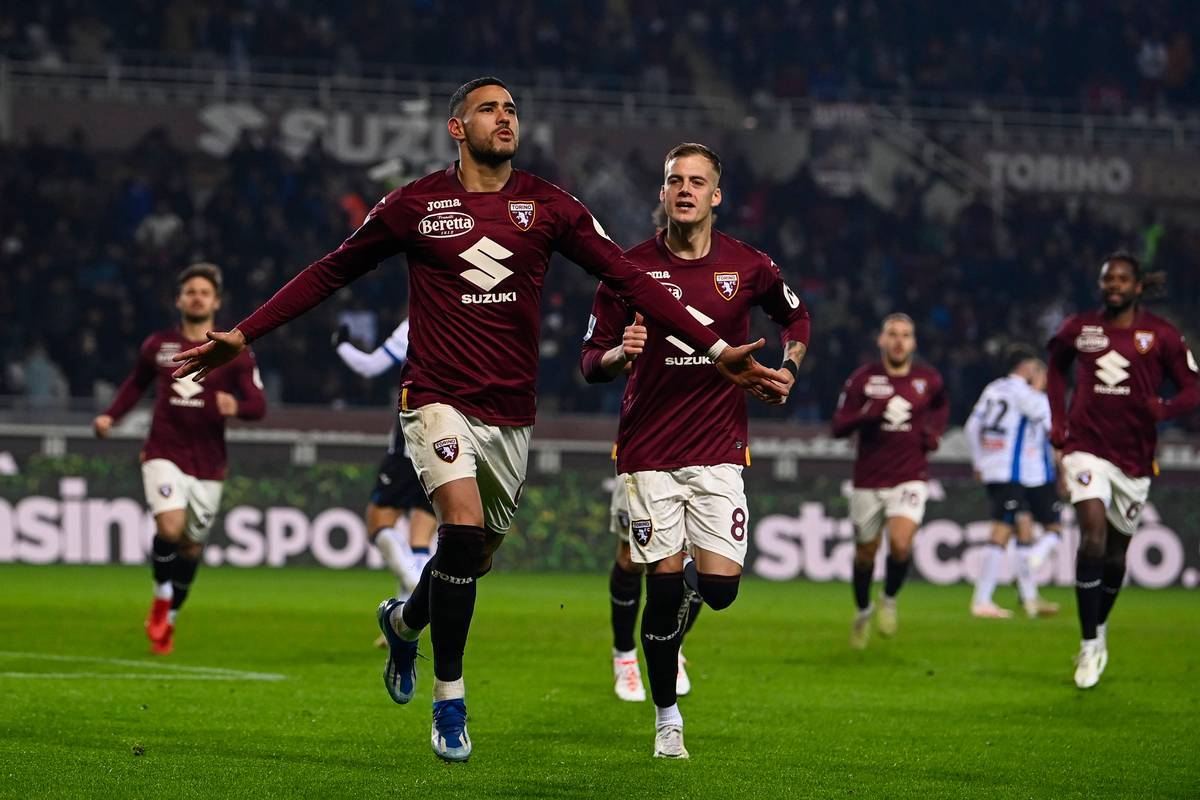 包含佛罗伦萨客场战平都灵，努力争取三分的词条