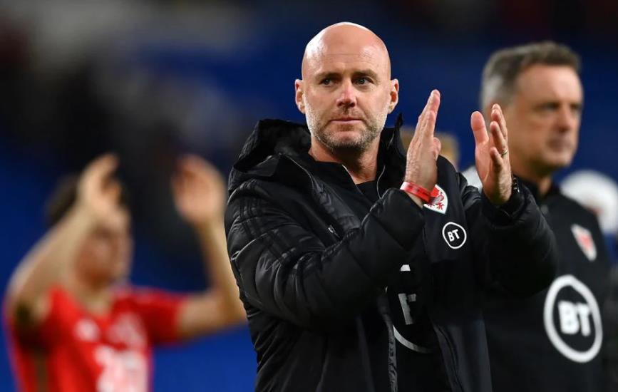 爱游戏官网-荷兰大胜哈萨克斯坦，前景一片光明的简单介绍