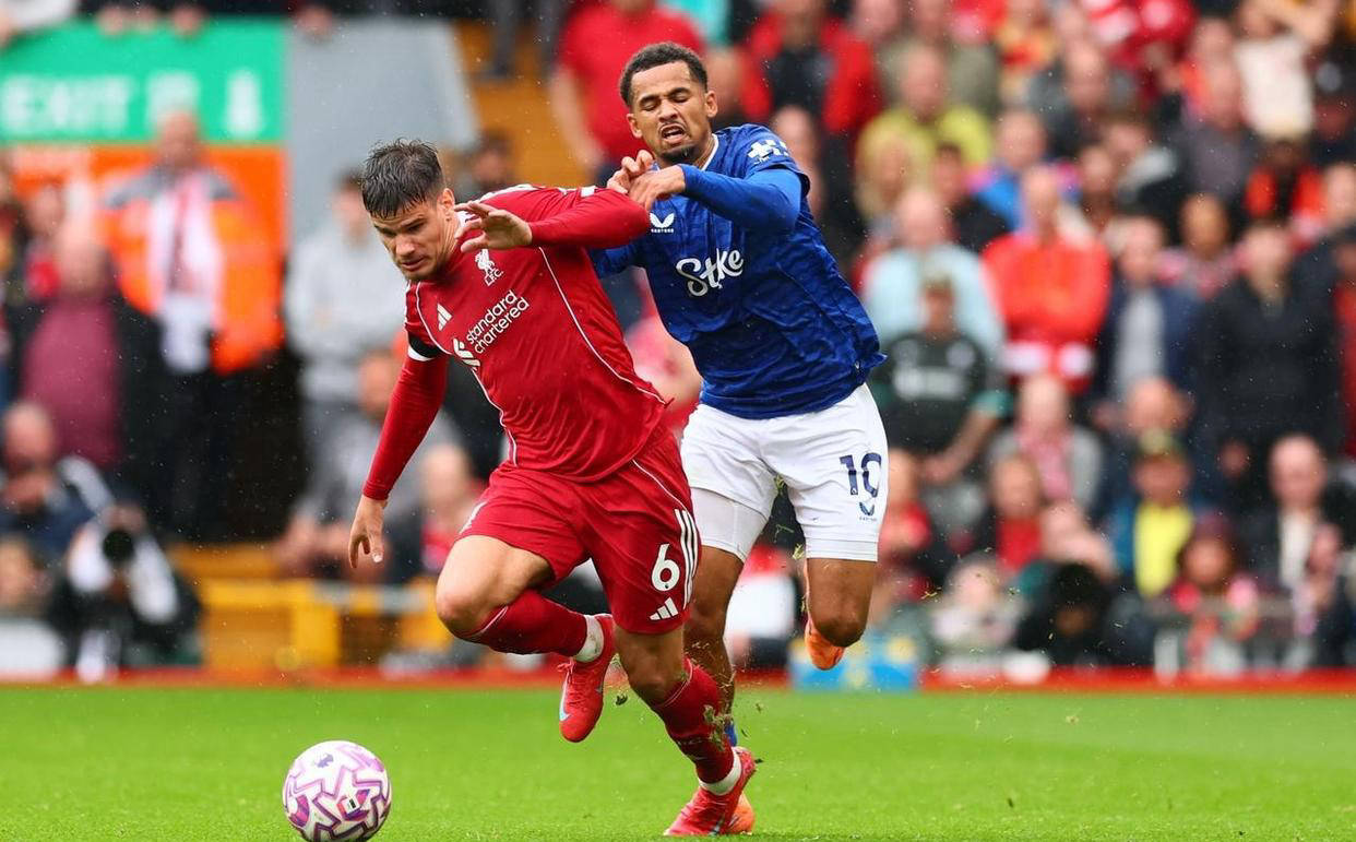 埃弗顿球员表现抢眼，帮助球队晋级下一阶段