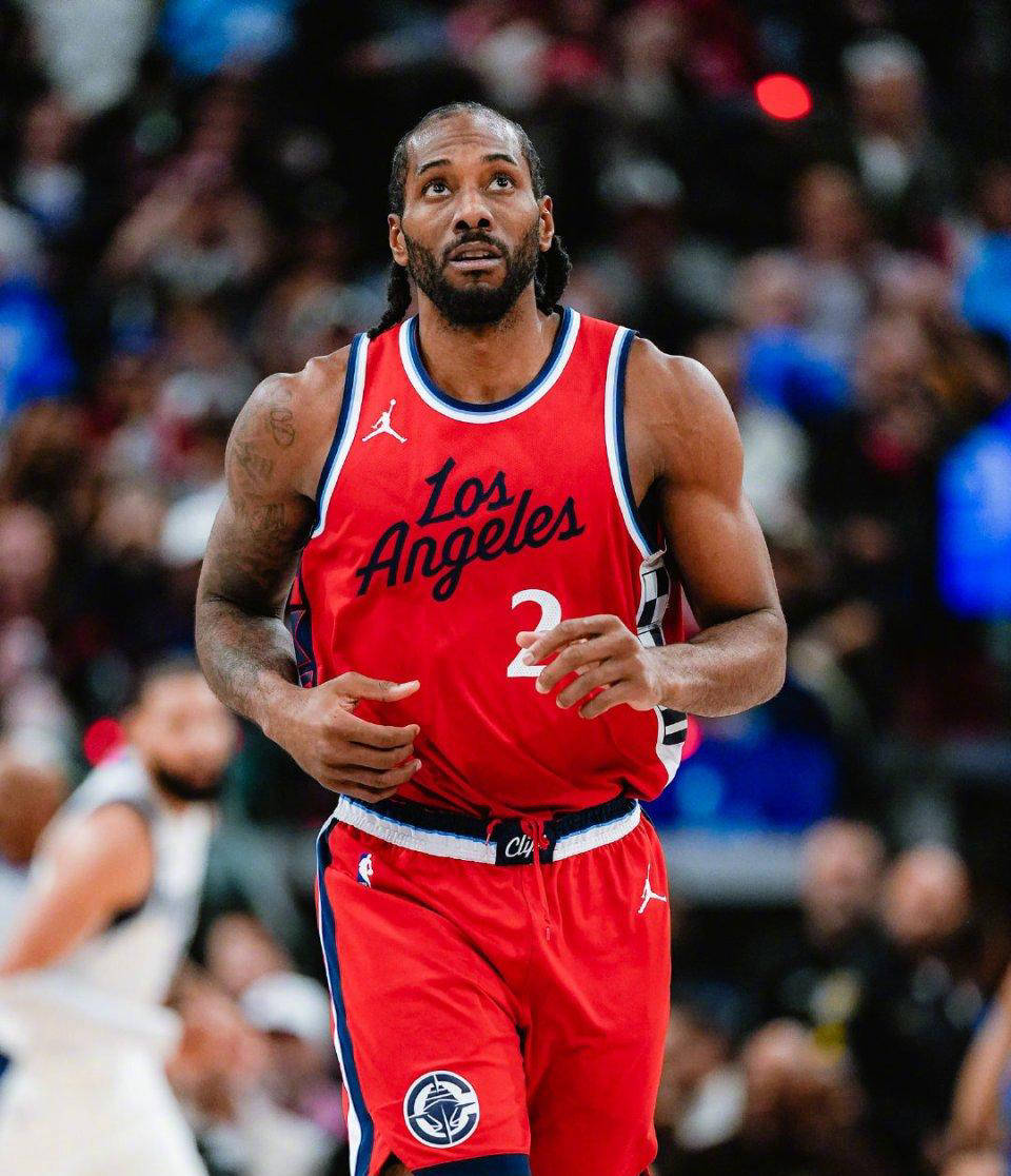 快船球员莱昂纳德：我们要提高比赛效率才能取胜