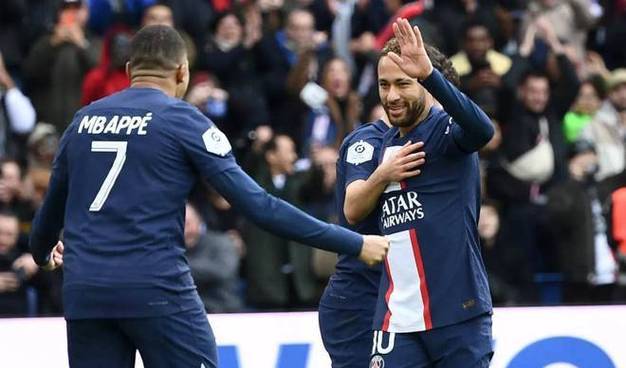 里昂主场失利，冲击前四名名额受挫的简单介绍